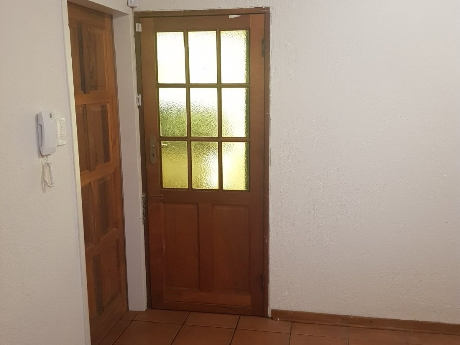 To Let 1 Bedroom Property for Rent in Die Bult North West